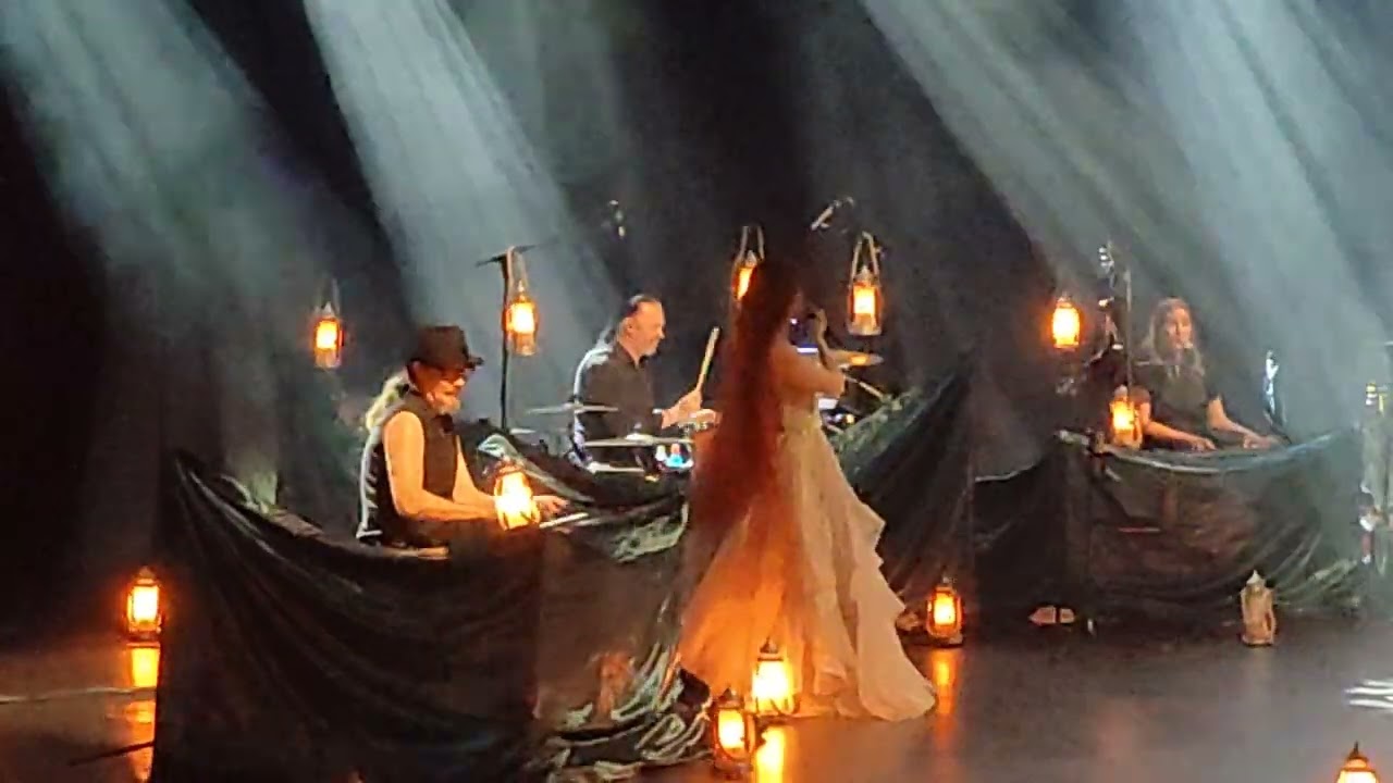 Auri - Blakey Ridge (Live @ Tampere-talo 2025)