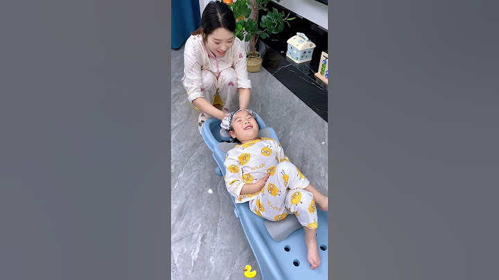Making Hair Washing Fun for Girls: Adjustable Shampoo Chair Review!  #cutebaby #babycare
