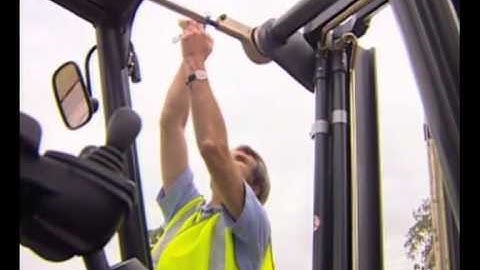 Linde Forklift Driver Safety Training - Part 1
