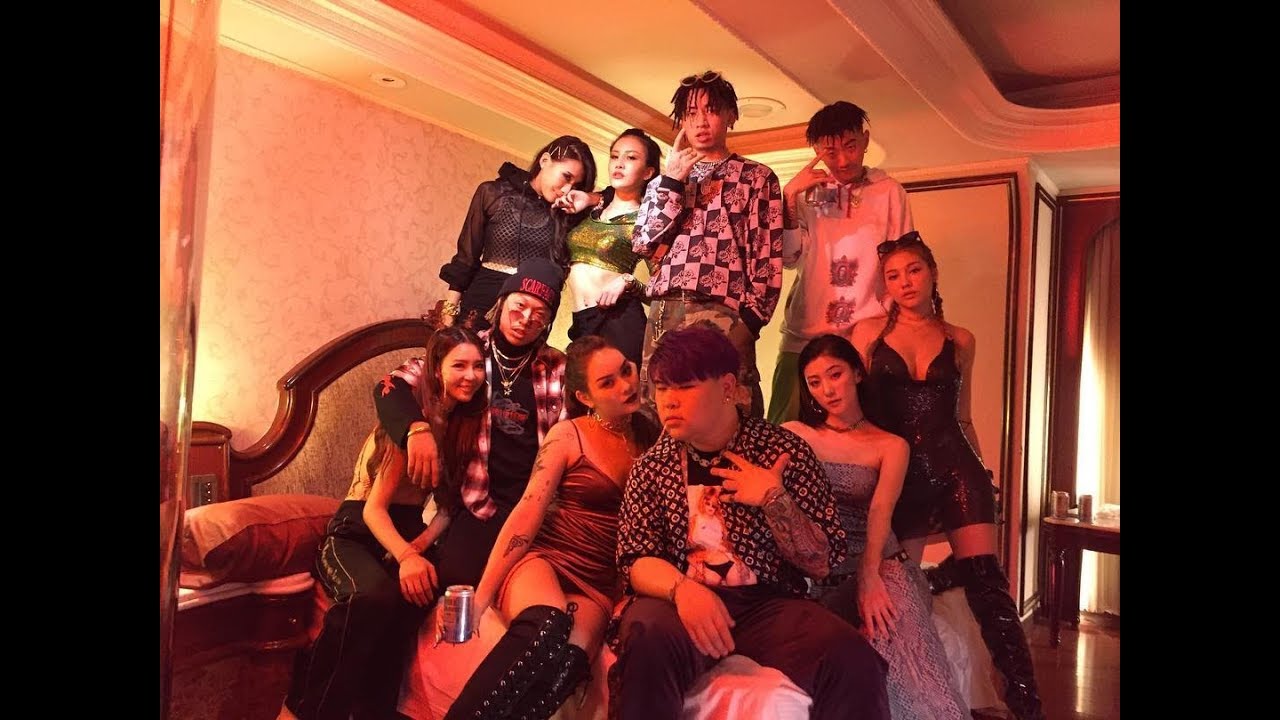 Higher Brothers \u0026 Ski Mask the Slump God - Flo Rida