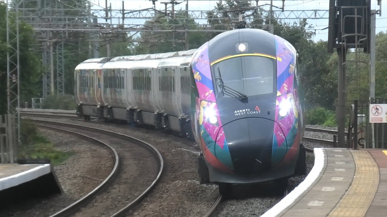 Avanti 807010 Evero Special Livery in Action on the West Coast Mainline ...