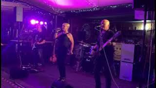 Download lagu No Angels - Last One Out Turn Off The Lights @The Freemasons Harborough 28.8.21
