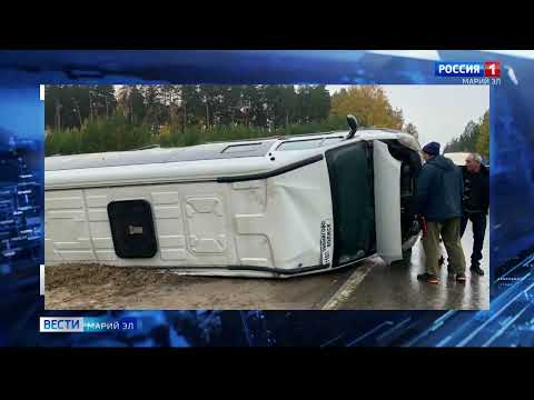 В Звенигове перевернулся пассажирский микроавтобус