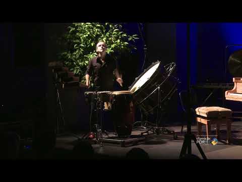 I. Xenakis: Rebonds