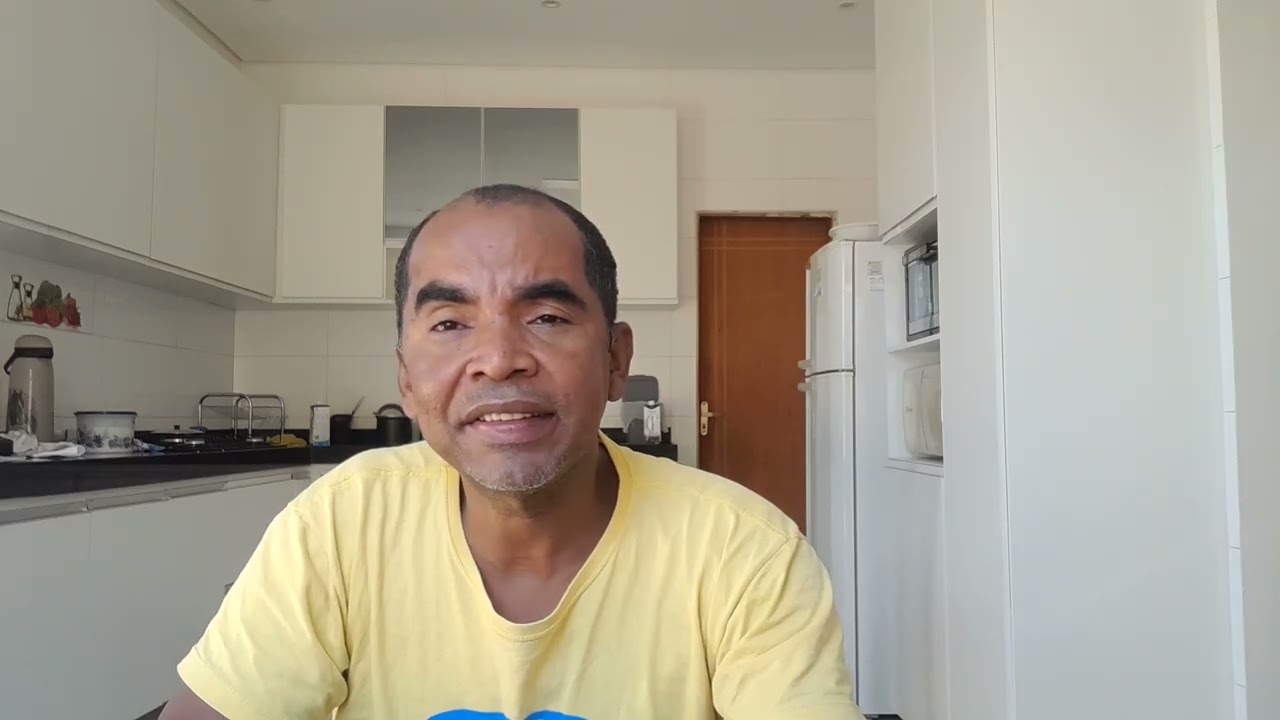 SE DE TUDO TE CALARES SOCORRO VIRA DE OUTRA PARTE, QUEM ERA A RAINHA ESTER? 