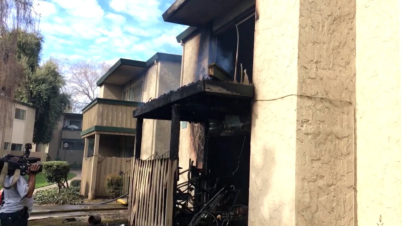 Raw: Fire Burns 2 Units At Rancho Cordova Apartment Building - YouTube