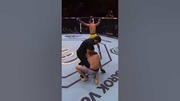 Sean Strickland Floored by Wheel Kick, Put out by GnP #foreshadowing #mma #ufc