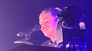 LOUANE - NOUS (26.10.2023 Bruxelles)