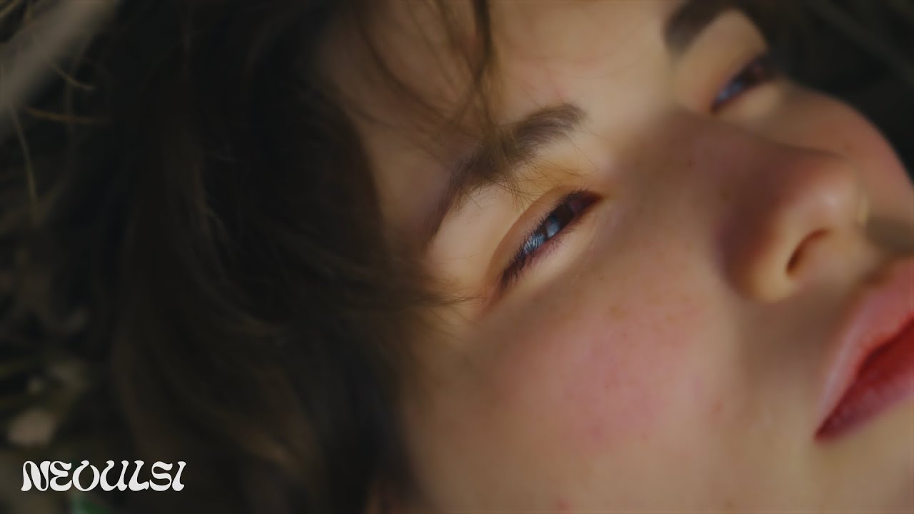 너울시 NEOULSI - '그림이 아닐까 (Like a Painting)' MV