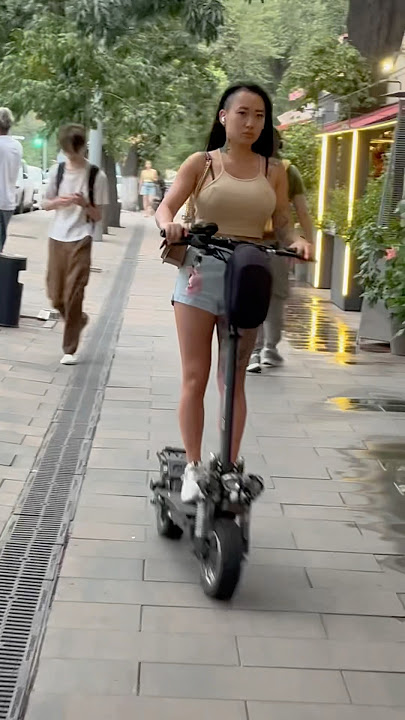 Үлкен сиськи бар жезөкшелер