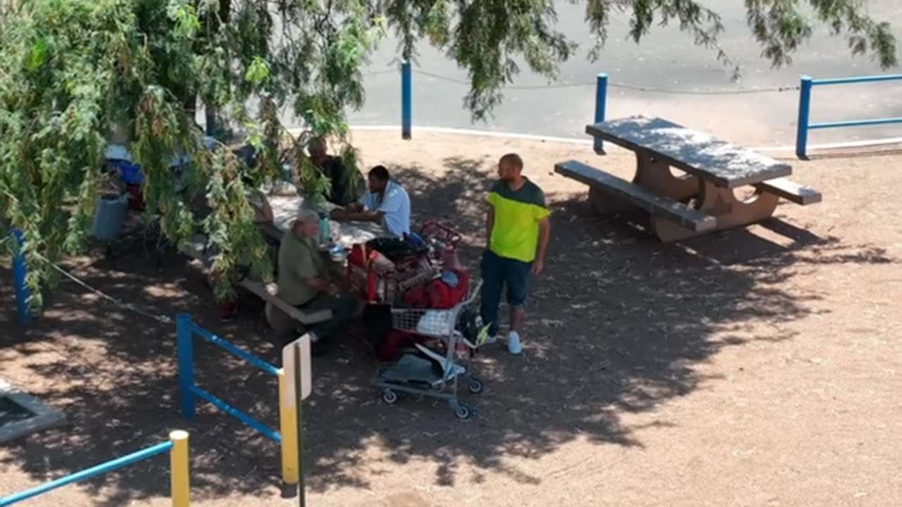 Help for My Homeless Neighbors / Cold Drinks for Everybody - YouTube