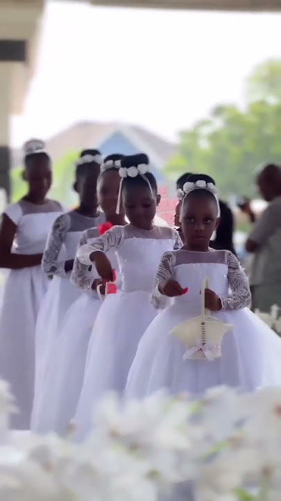 💕 So cute😍Flower girls entry. #wedding #shortfeed #africa #2023 #viral