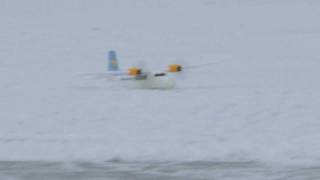 Multiplex TwinStar 2 RC plane