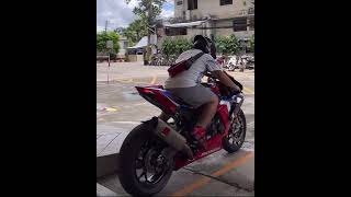 คลิปมาแล้วท่อแต่งใบแสน฿ akrapovic full honda cbr1000rrr/spเสียงเป็นแบบไหนไปฟังกัน@bahtCBR1000RR-RSP