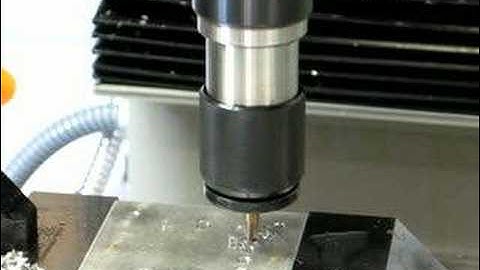 Tapping operation on Tormach PCNC1100