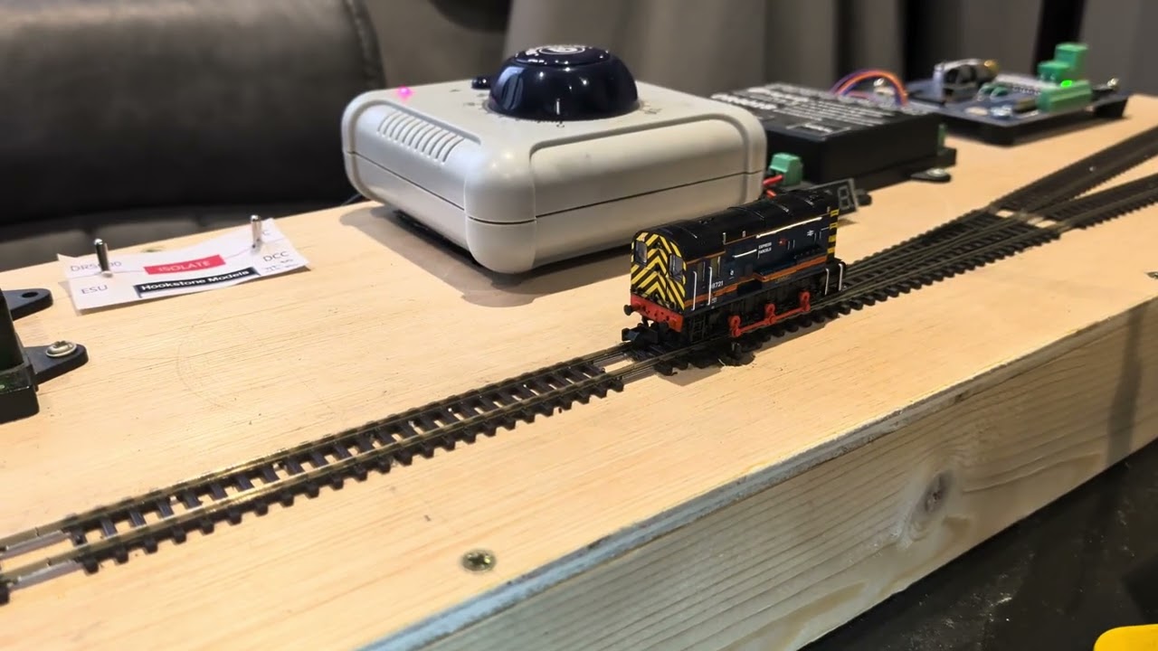 Graham Farish Class 08 Sound Fitted Repair