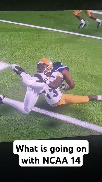 Ncaa Football 12 Too Many Interceptions Im don't know why this game had too many glitches #collegefootball #