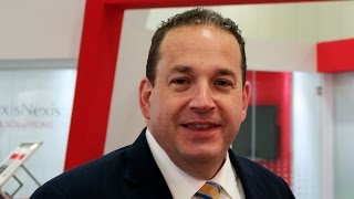 Mitigating risks with credit scores