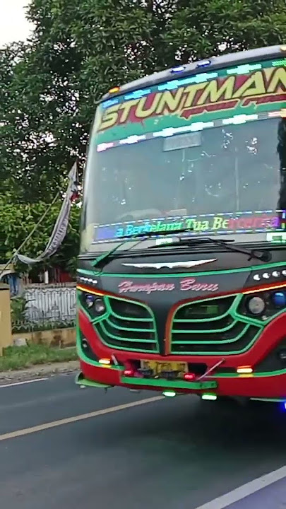 stuntman basuri cinderela #basuri #busbasuri #busmania #automobile #basurihorn