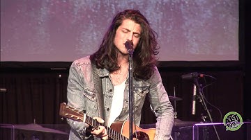 Billy Raffoul - "Dark Four Door" LIVE with ALT Up-Close