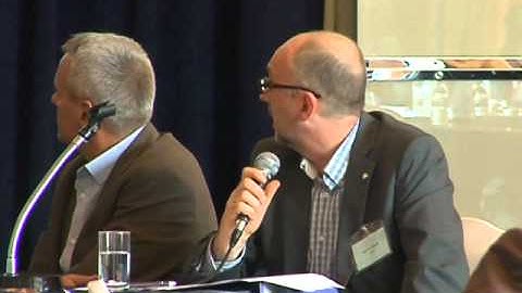 2014 EPE - Session 3A: Decentralized Evaluation - Guy Thijs