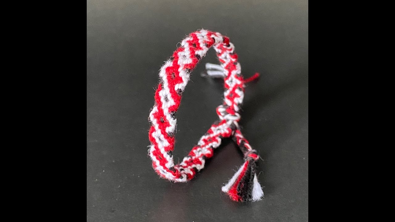Macrame Bracelet Video Tutorial - Snake Pattern - First Row - YouTube