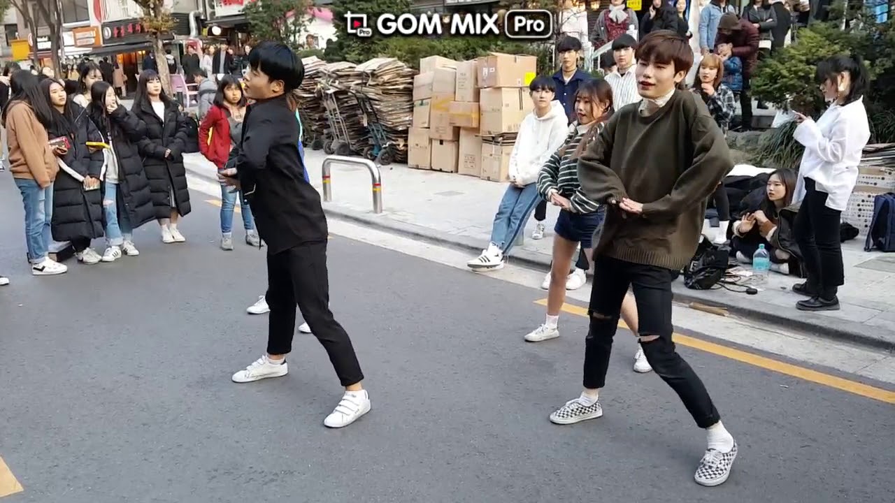 홍대 버스킹 더데이 20171112 트와이스 라이키