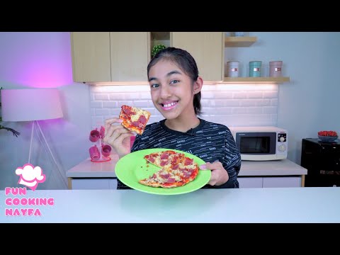 NAYFA BIKIN PIZZA PAKE TEFLON CUMA 5 MENIT