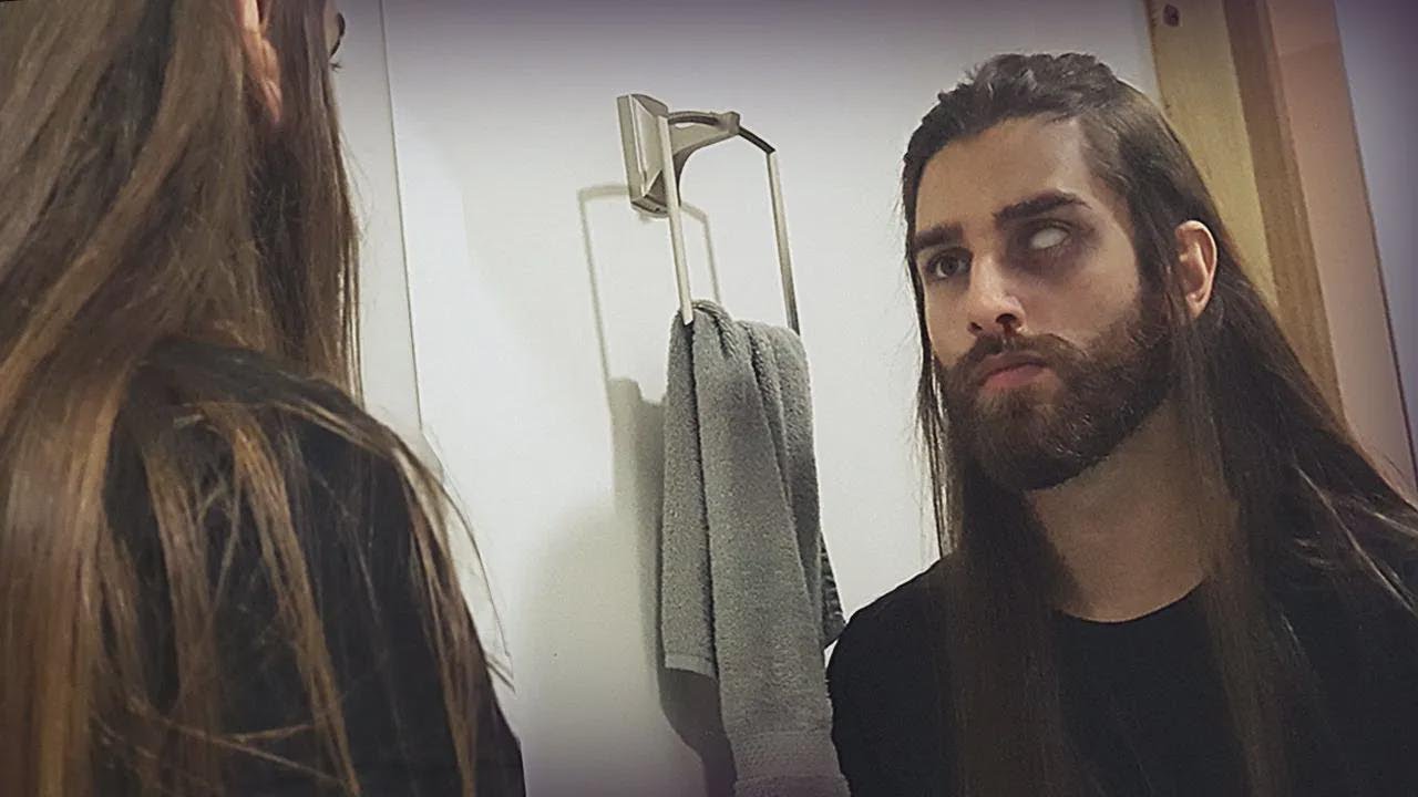 I Stared at Myself in the Mirror for 15 Minutes – The Troxler Effect