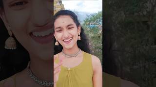 Oodha Colour Ribbon Songvaruthapadadha Vaalibhar Sangam Movie Shivakarthigaeyan