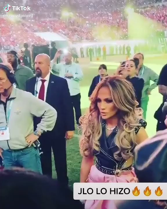 Jennifer Lopez ft shakira super bowl halftime show 2020 - YouTube