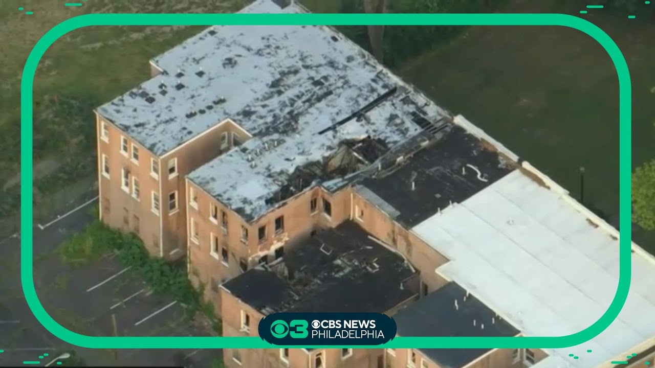 Two people are rescued from a house fire in Trenton - YouTube