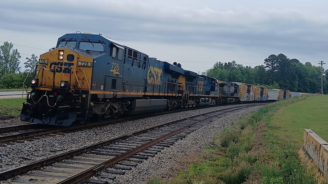 CSXT 728 Leads CSX Train M692 At Lanford SC On The Spartanburg ...