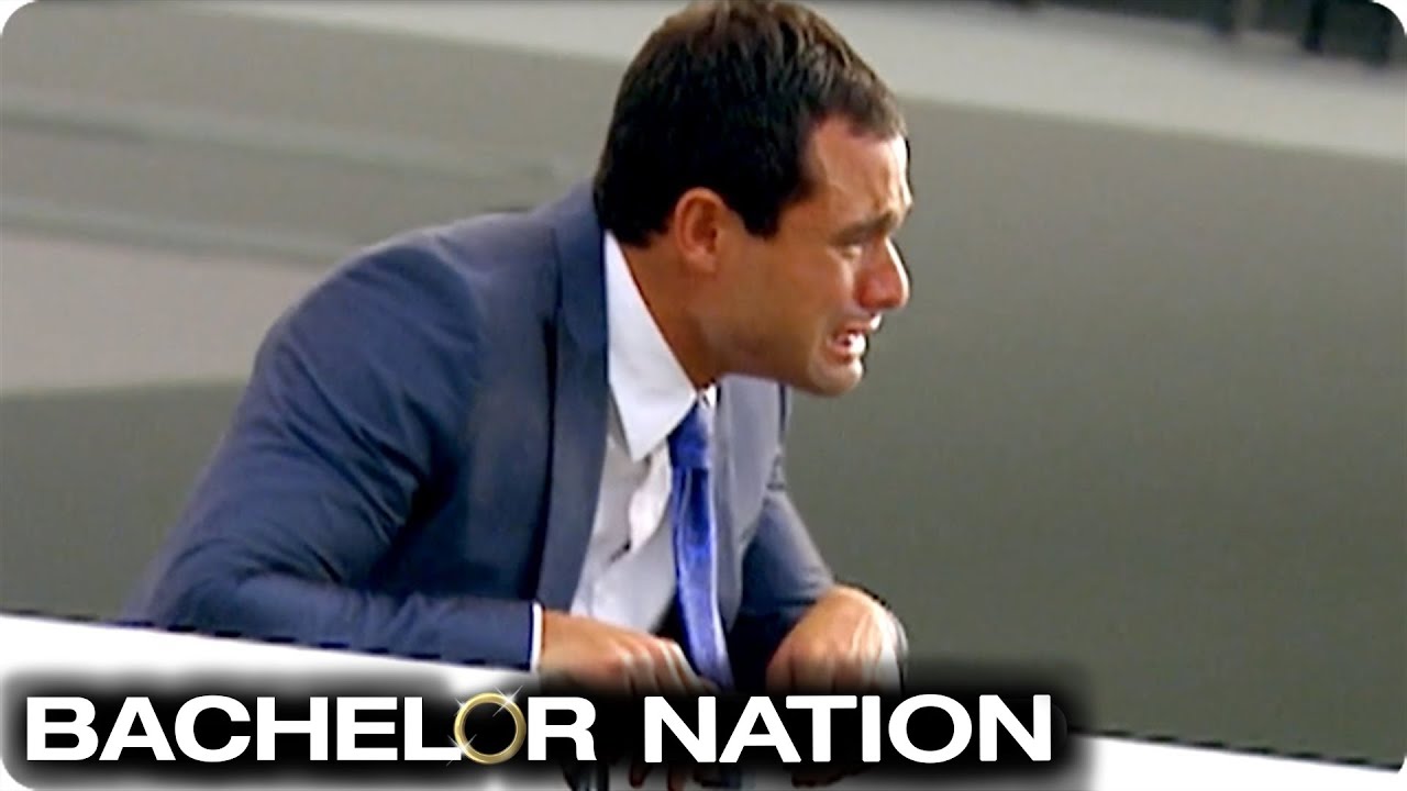 bachelor rose ceremony tonight Bachelor Nations' Top Man Cries | The Bachelor