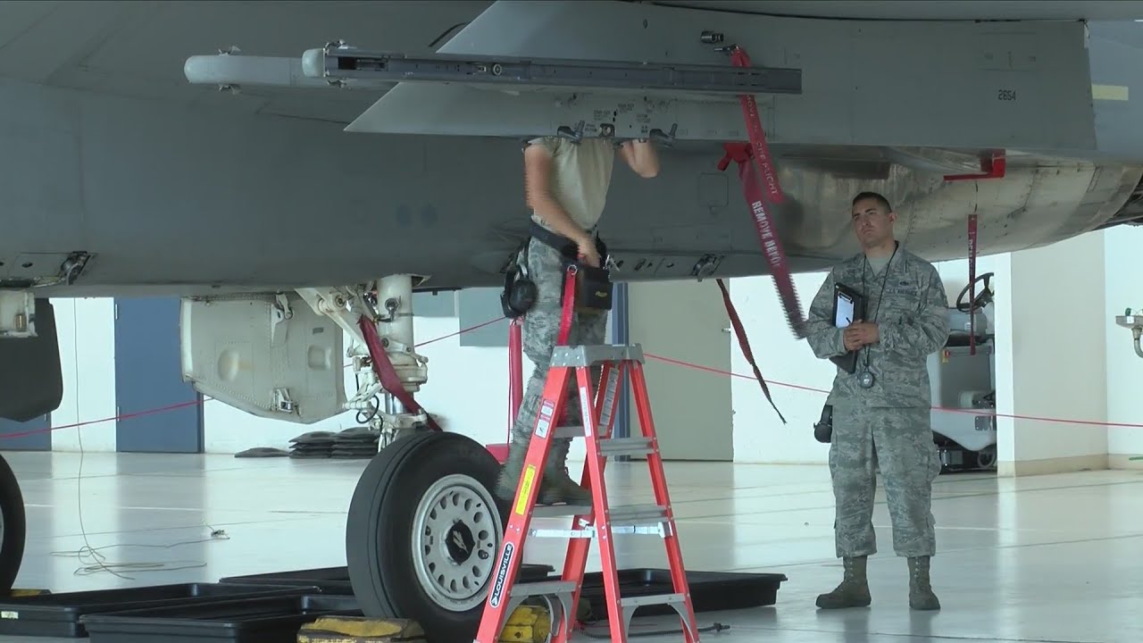 144th Fighter Wing Maintenance Group Career Day