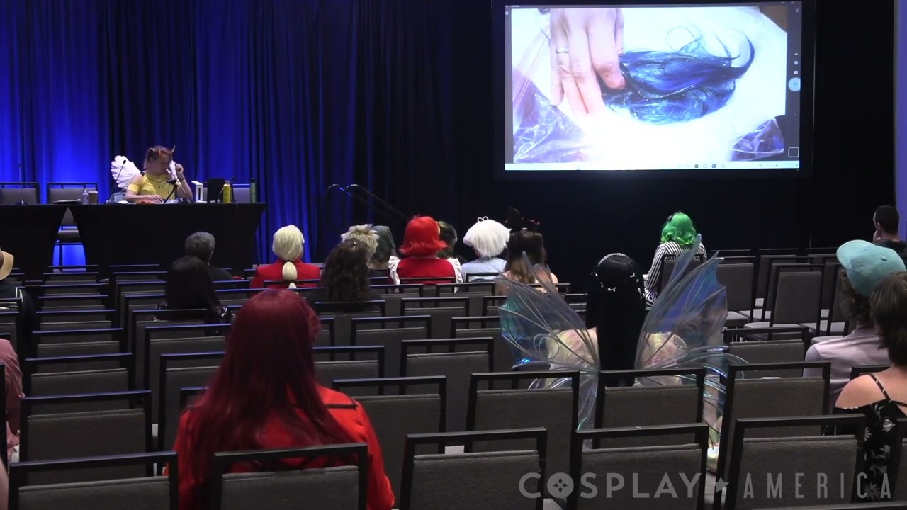 Wig Fiber Manipulation • Utopian Pigeon Cosplay • Cosplay America 2024