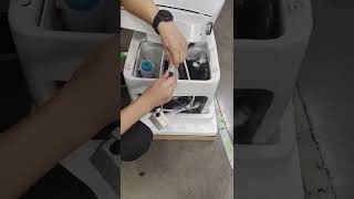 How to connect the battery pack of T05 smart toilet