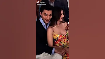 BurcuÖzberk O Meşhur Kucakta Oturuş Videsu 
