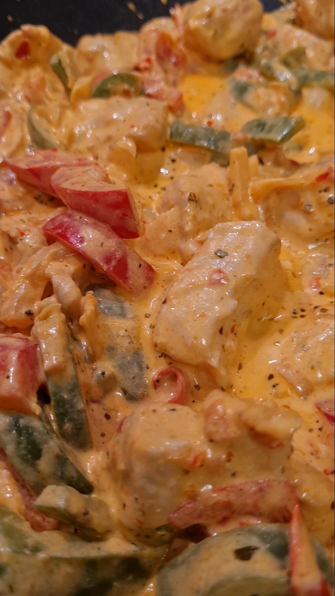 Putengeschnetzeltes in Paprika-Rahm-Sauce 🫑 #rezepte #einfacherezepte # ...