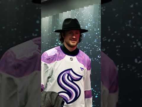 All for our family. All for our community. All for a cure 💜 #hockeyfightscancer #seakraken