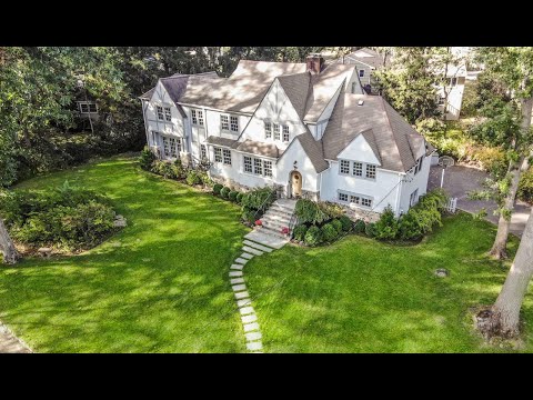 35 Aviemore Drive, New Rochelle, NY home video tour