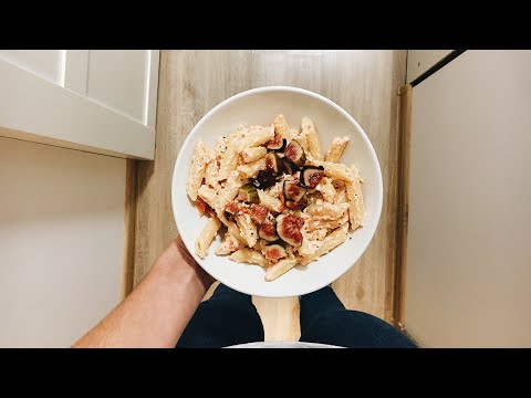 Wideo: Jak Zrobić Czerwony Makaron Chili Ricotta