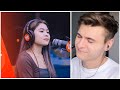 Lyca Gairanod performs “Kabilang Buhay” LIVE on Wish 107.5 Bus | HONEST REACTION