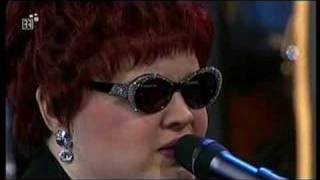 Thilo Wolf Big Band\&Diane Schuur - Just Found Out About Love