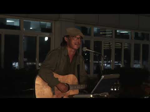 사랑은 아직도 끝나지 않았네 김 대완 길위의 목소리