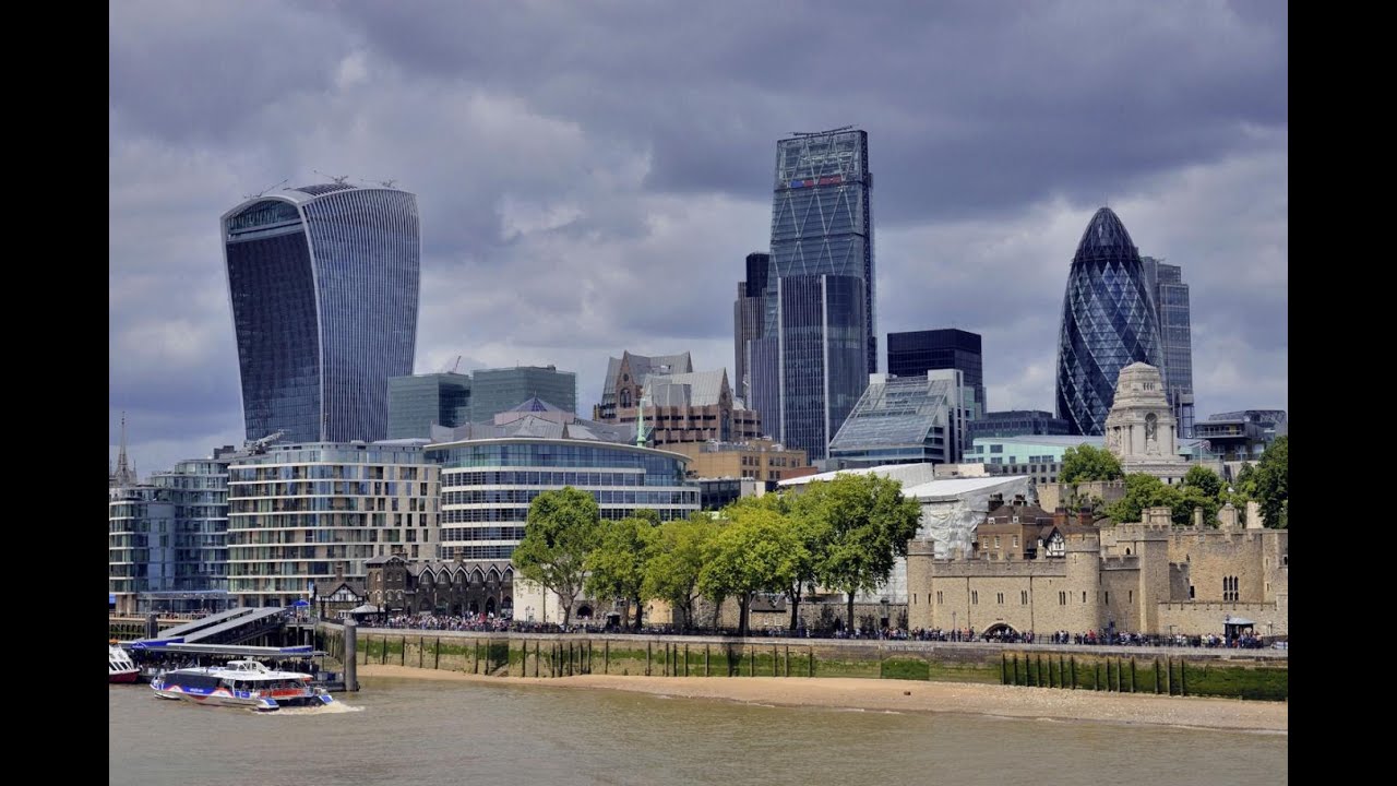 Walkie Talkie wins 2015 Carbuncle Cup for worst UK building