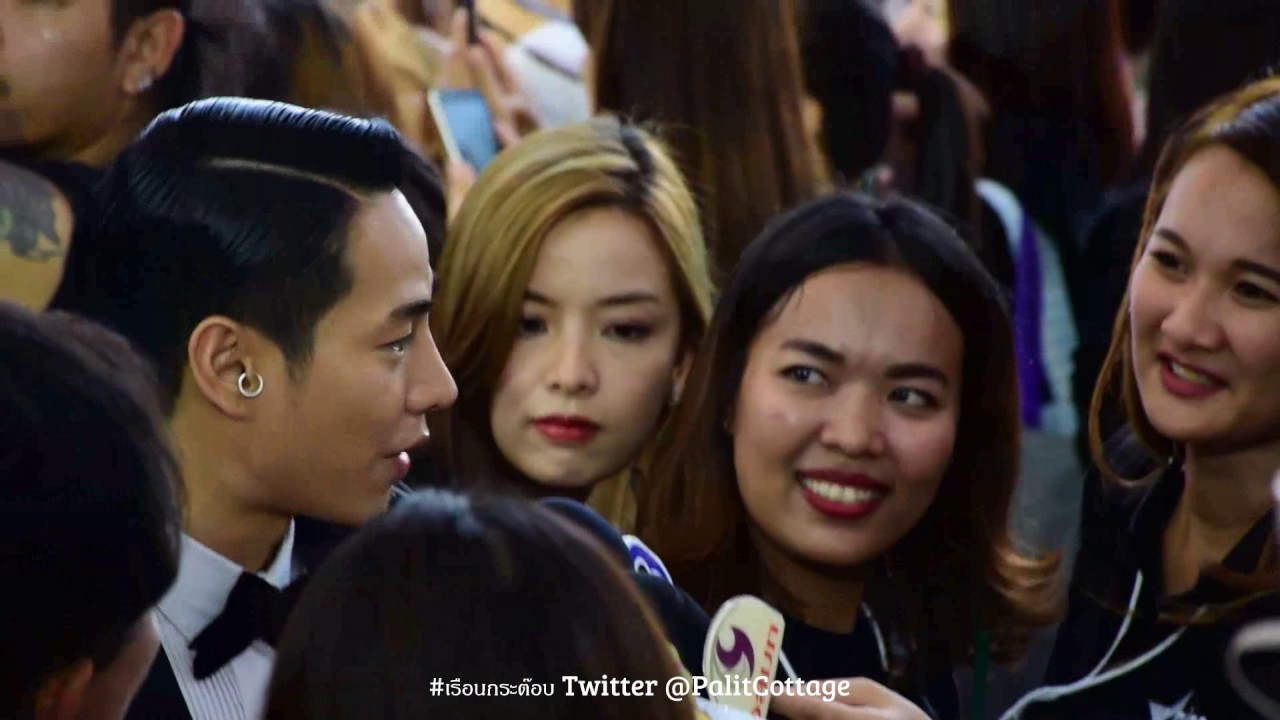 20170608 เป๊ก ผลิตโชค เดินพรมม่วง @ NineEntertainAwards2017