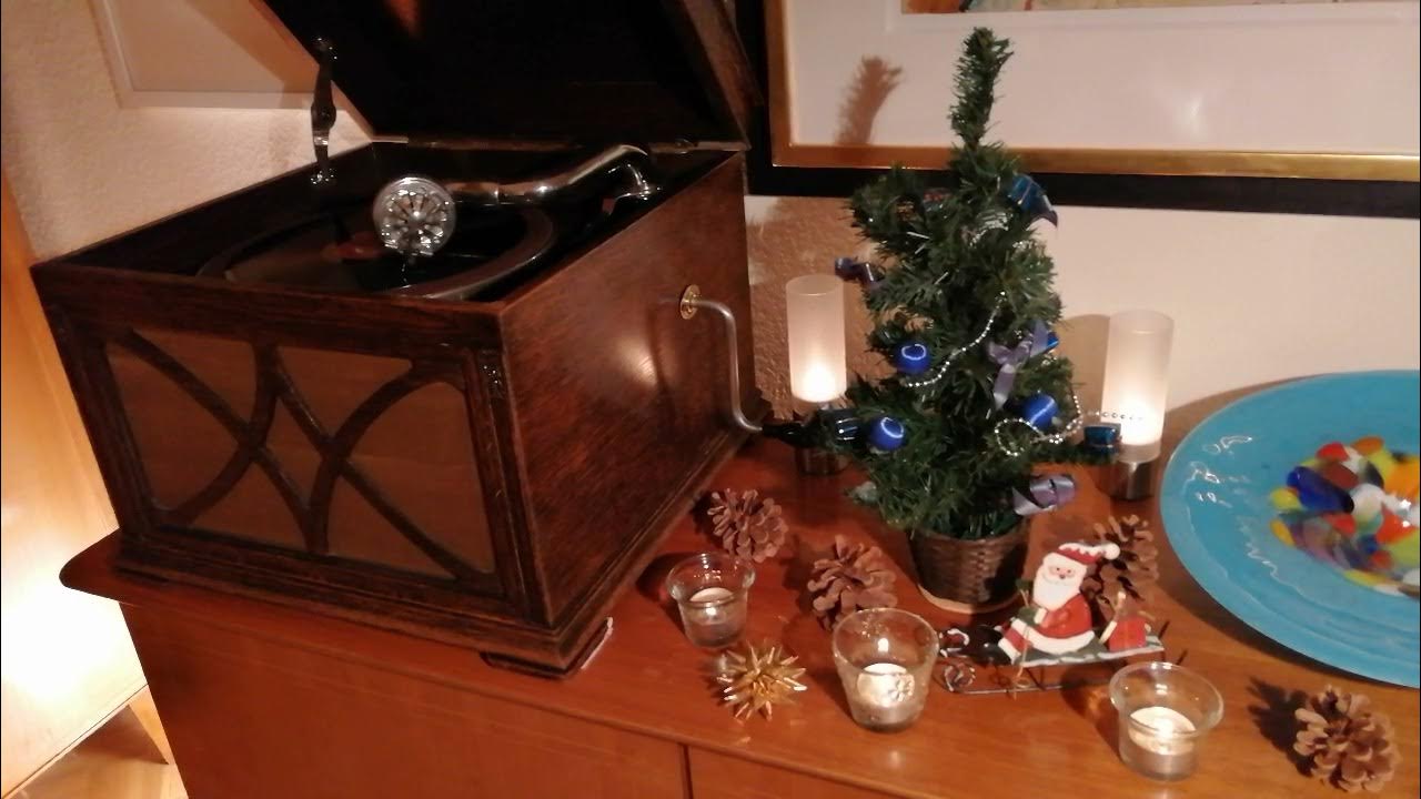 "Jingle Bells" - Glenn Miller (1941) "Jingle Bells" - Glenn Miller (1941)