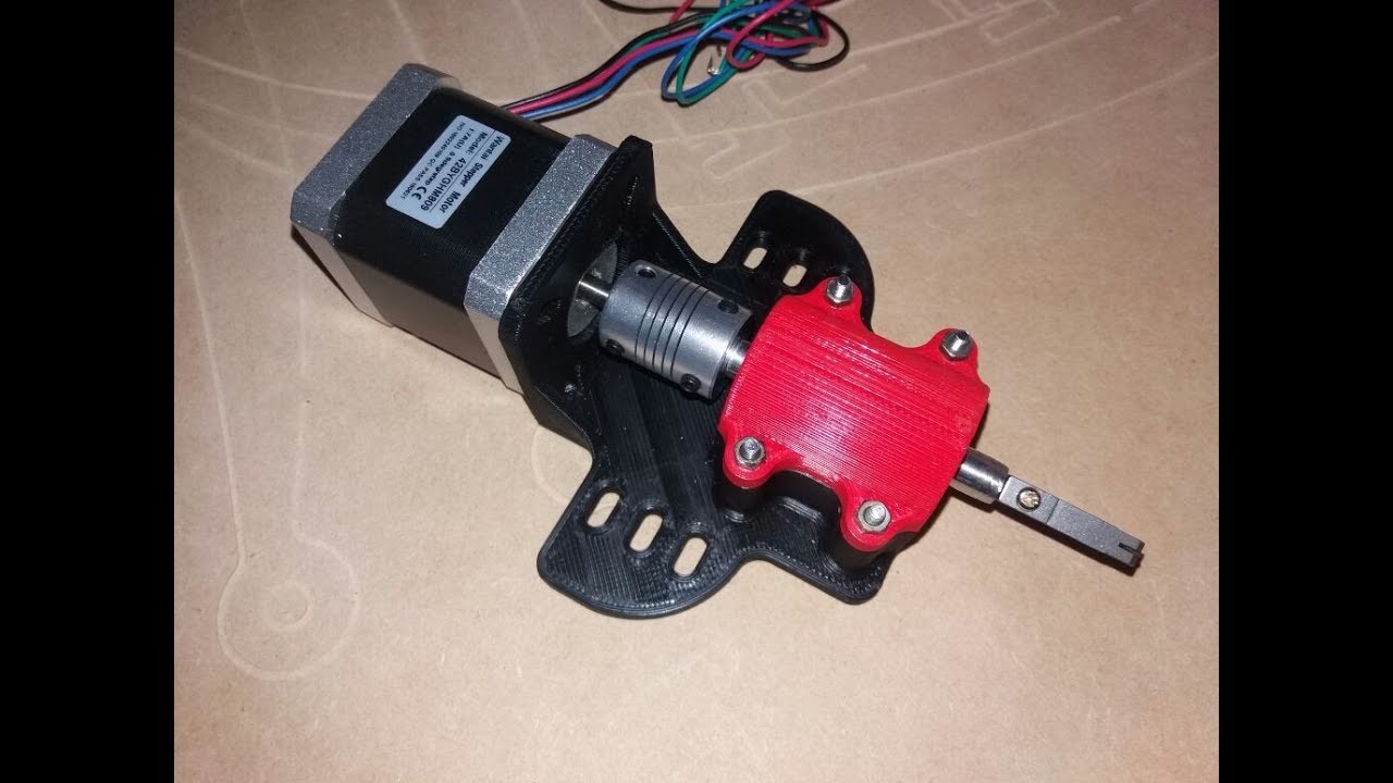 Senda90: Tangential Glass Cutter (Mach3 driven)