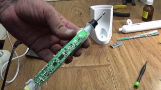 видео Ремонт электрической зубной щетки